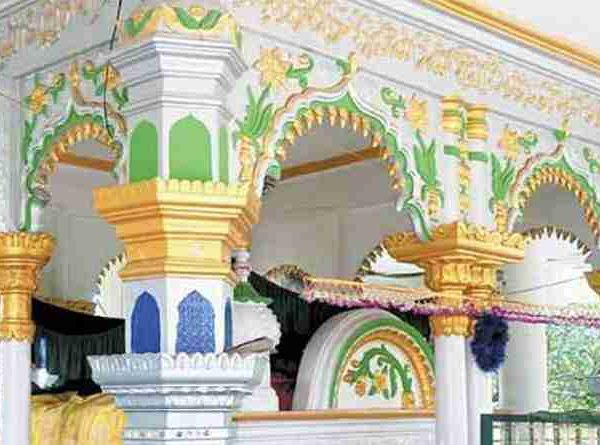 പൂവാ മക്ക: ഗൗസ് ബാബാ(റ) യും അശരണരുടെ സനാഥ ജീവിതങ്ങളും